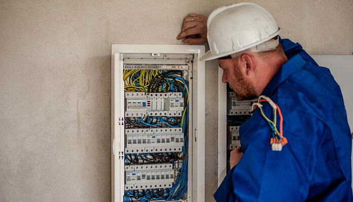 Electricians and Electrical Contractors that Specialize in Generator Repairs