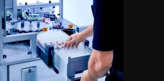 LSS showcases made to measure labelling solution for vial, ampoule and bottles at Interpack