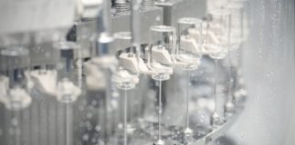 Moderna, Samsung Biologics collaborate on fill-finish manufacturing of Covid-19 vaccine